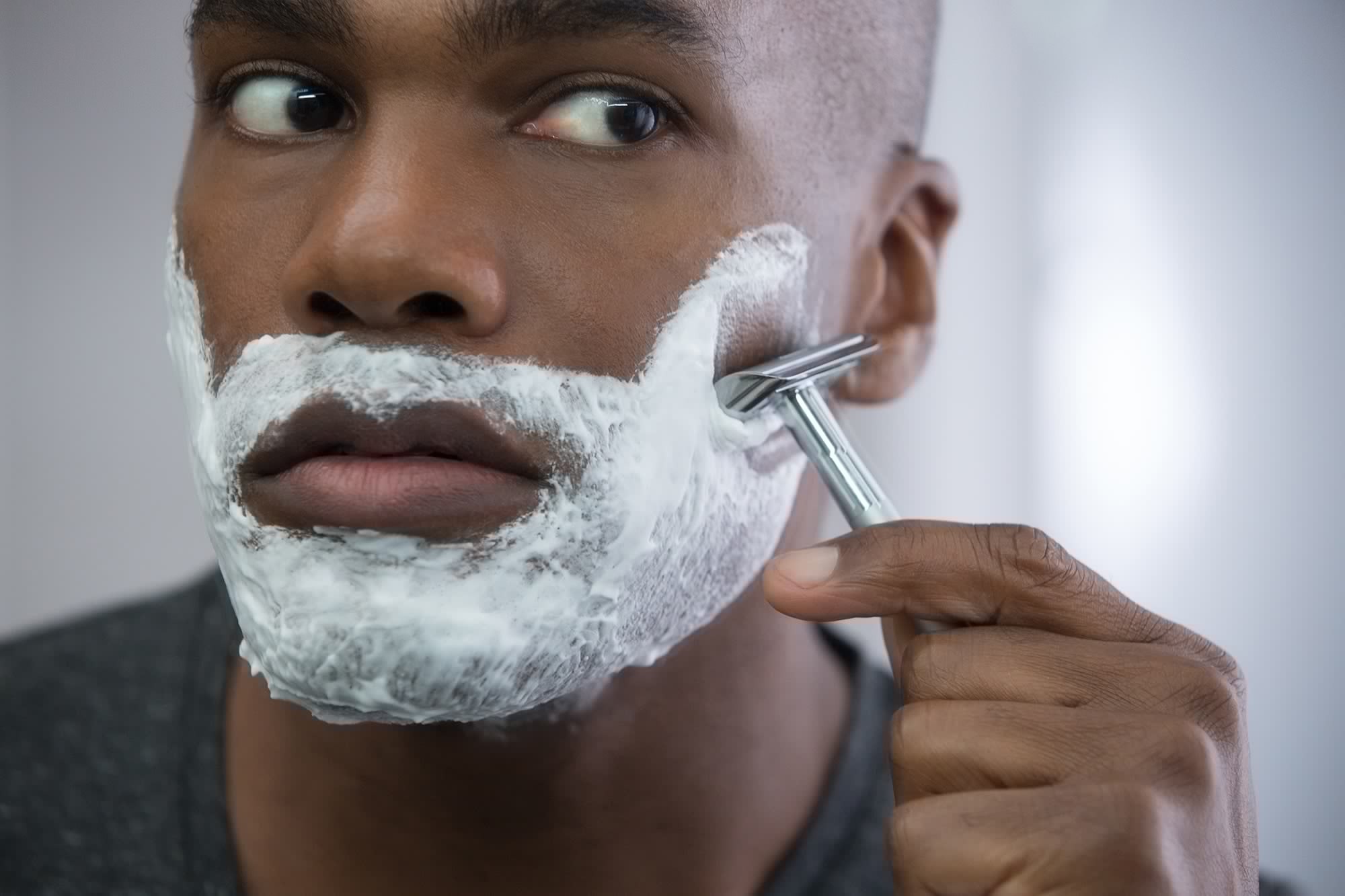 Foliculite: Dicas para um barbear saudável 2 Foliculite: Dicas para um barbear saudável 1